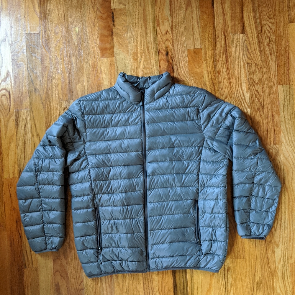 Halifax Traders Men's Puffer Jacket. Size XL